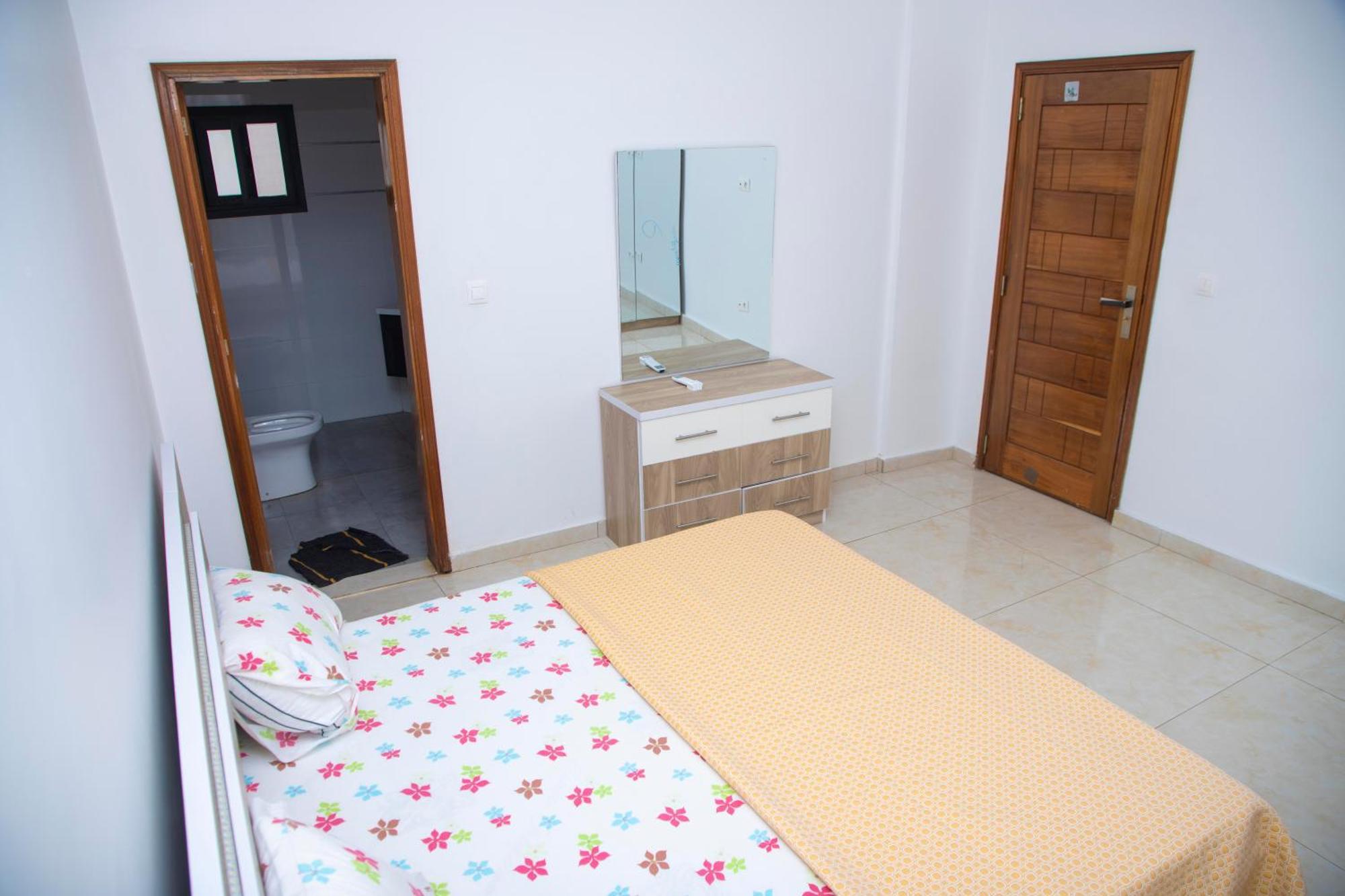 Residence Teranga Immo Luxe Residence Ndoumbe Sylla Dakar Esterno foto