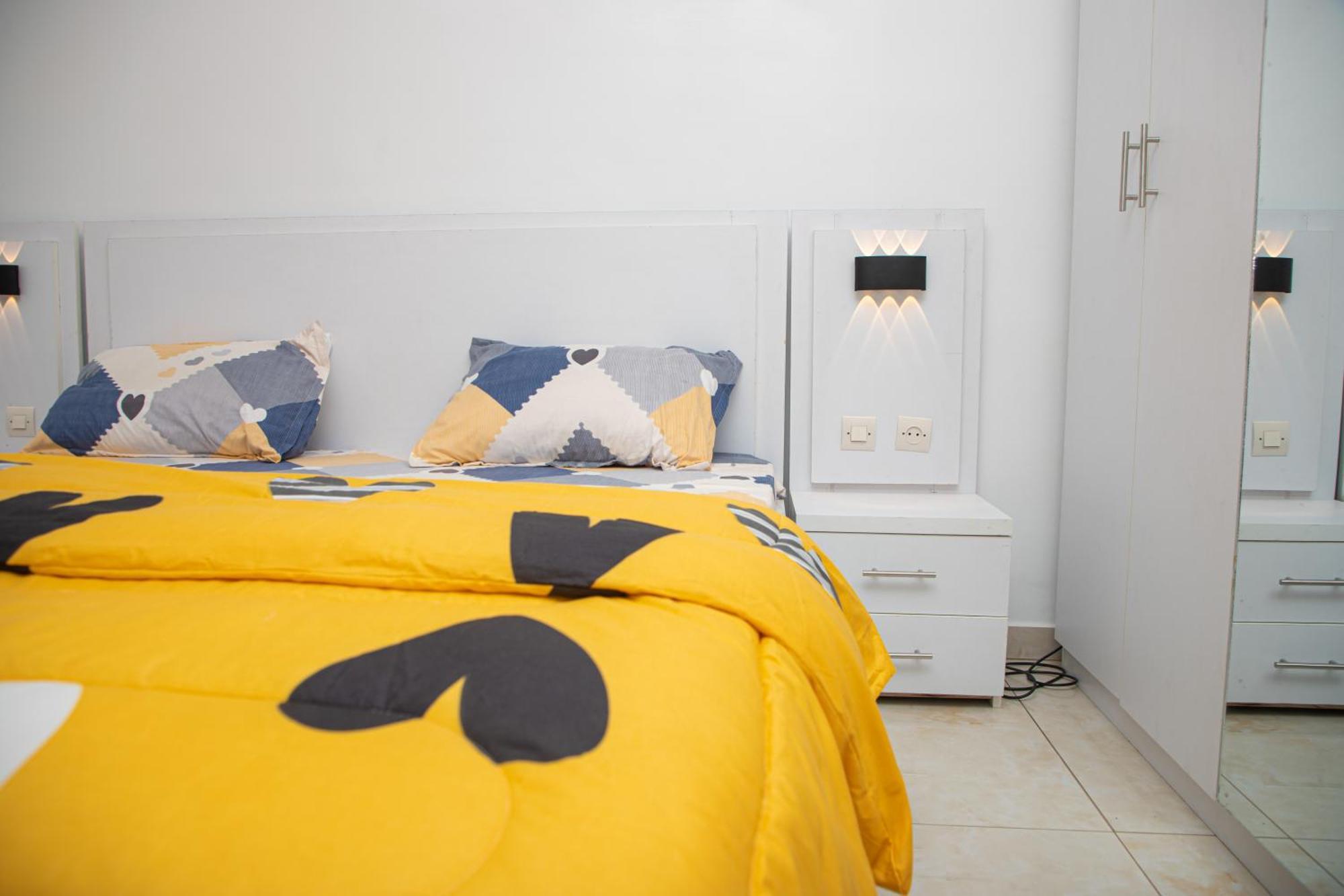 Residence Teranga Immo Luxe Residence Ndoumbe Sylla Dakar Esterno foto