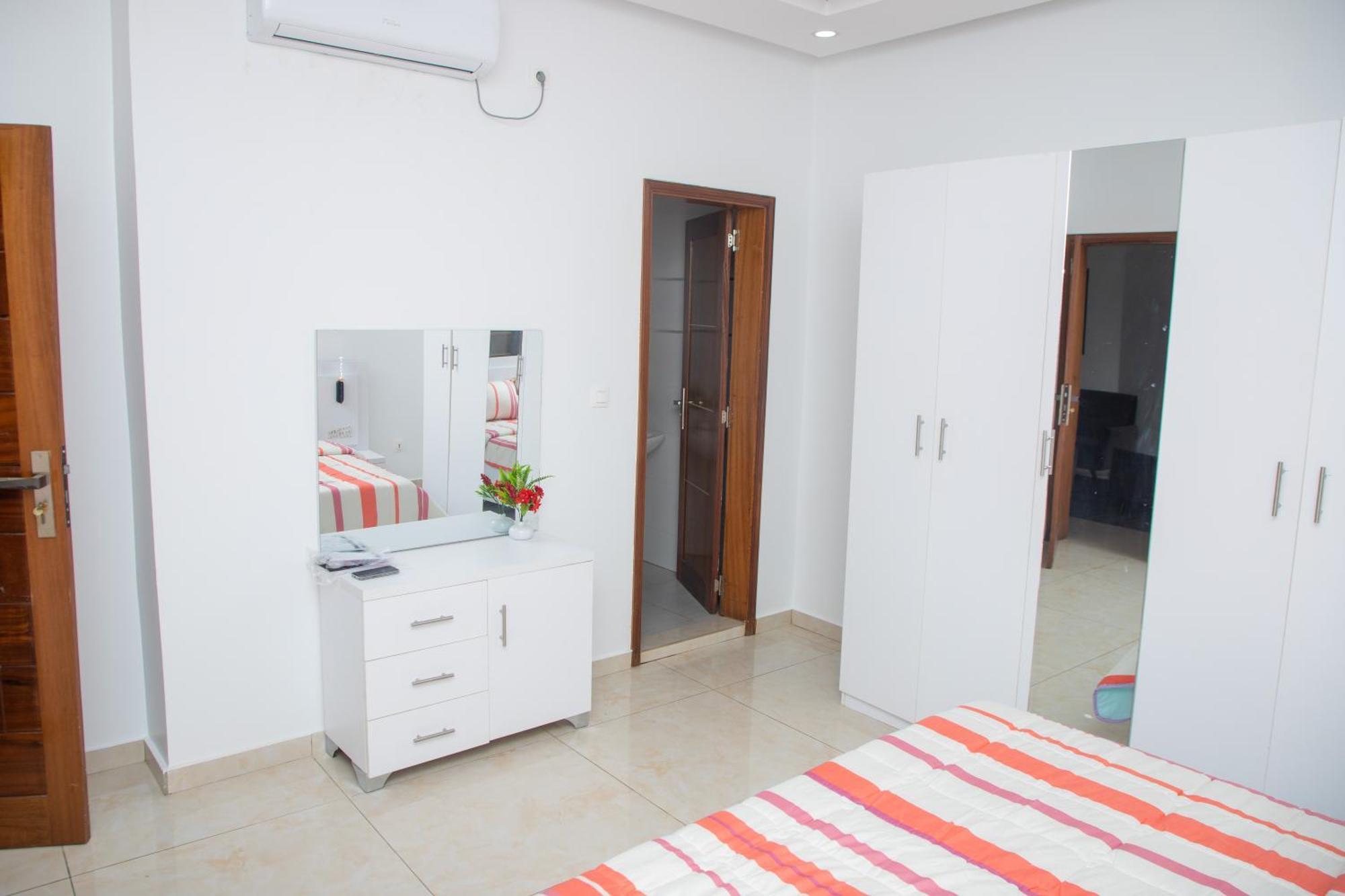 Residence Teranga Immo Luxe Residence Ndoumbe Sylla Dakar Esterno foto